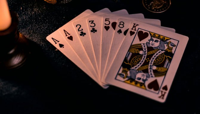 438